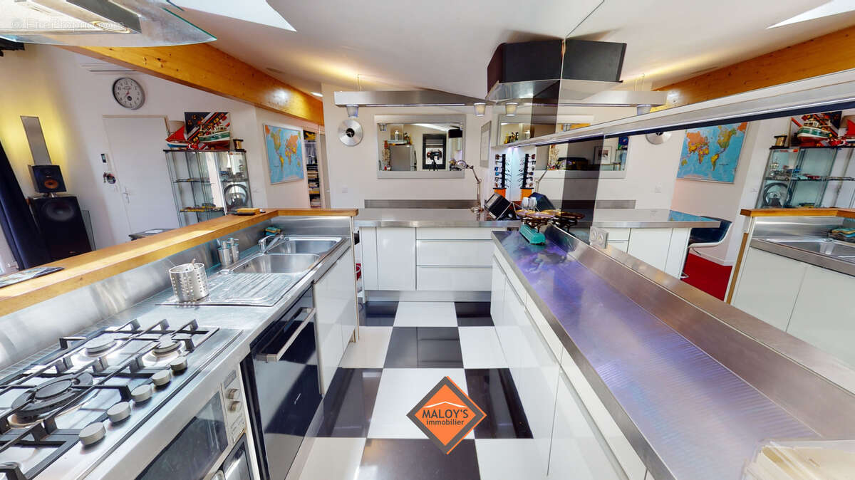 Appartement à FONTAINES-SUR-SAONE