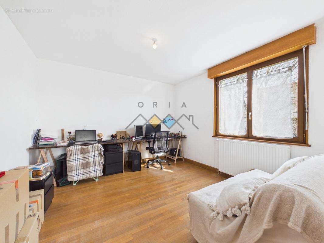 Maison à FEY-EN-HAYE