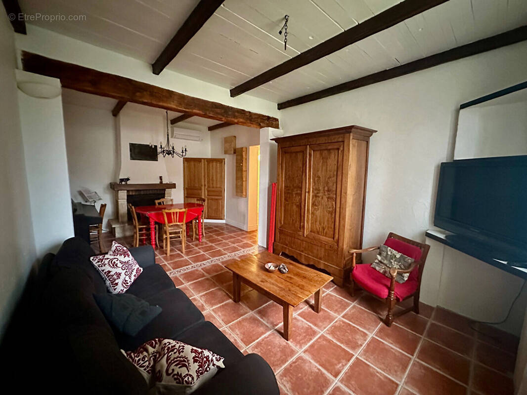 Maison à SAINT-MARTIN-DE-CRAU