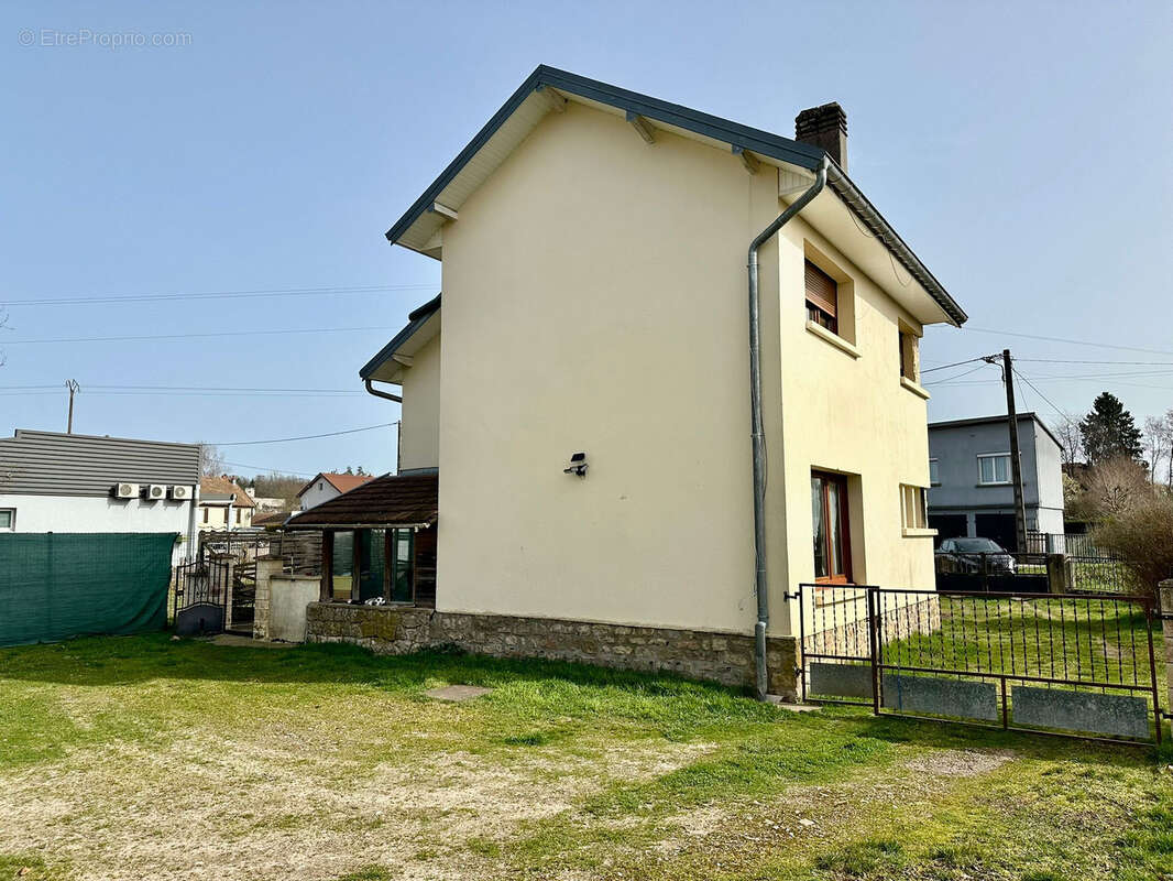 Maison à LURE