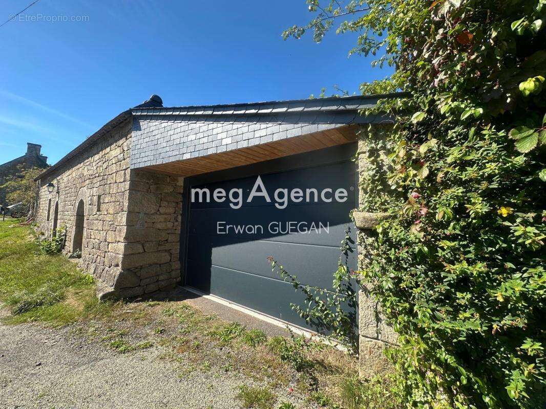 Maison à GUERN