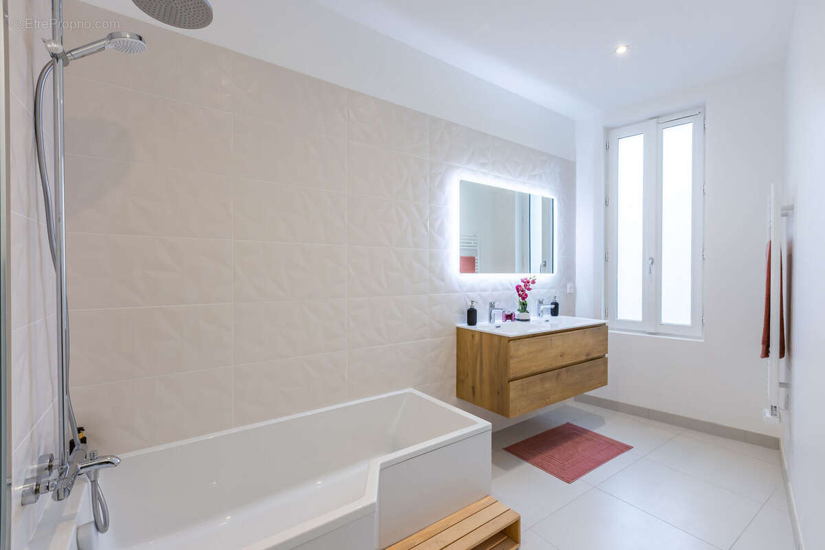Photo 7 - Appartement à PARIS-11E