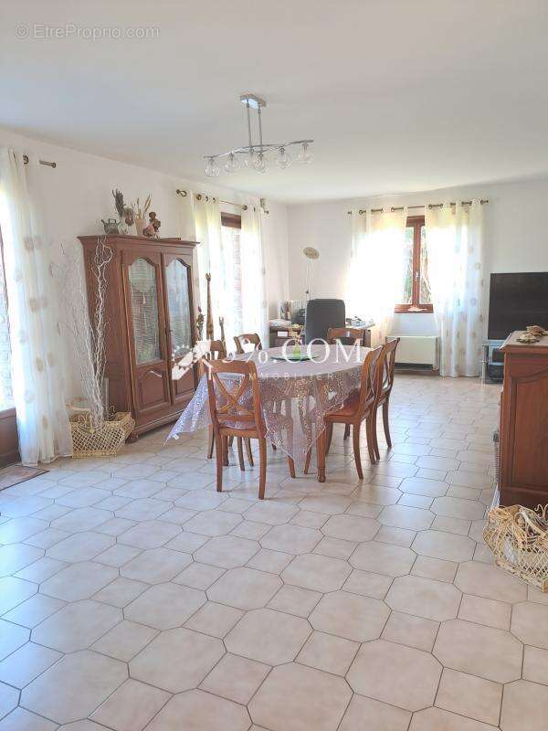 Maison à SAILLY-SUR-LA-LYS