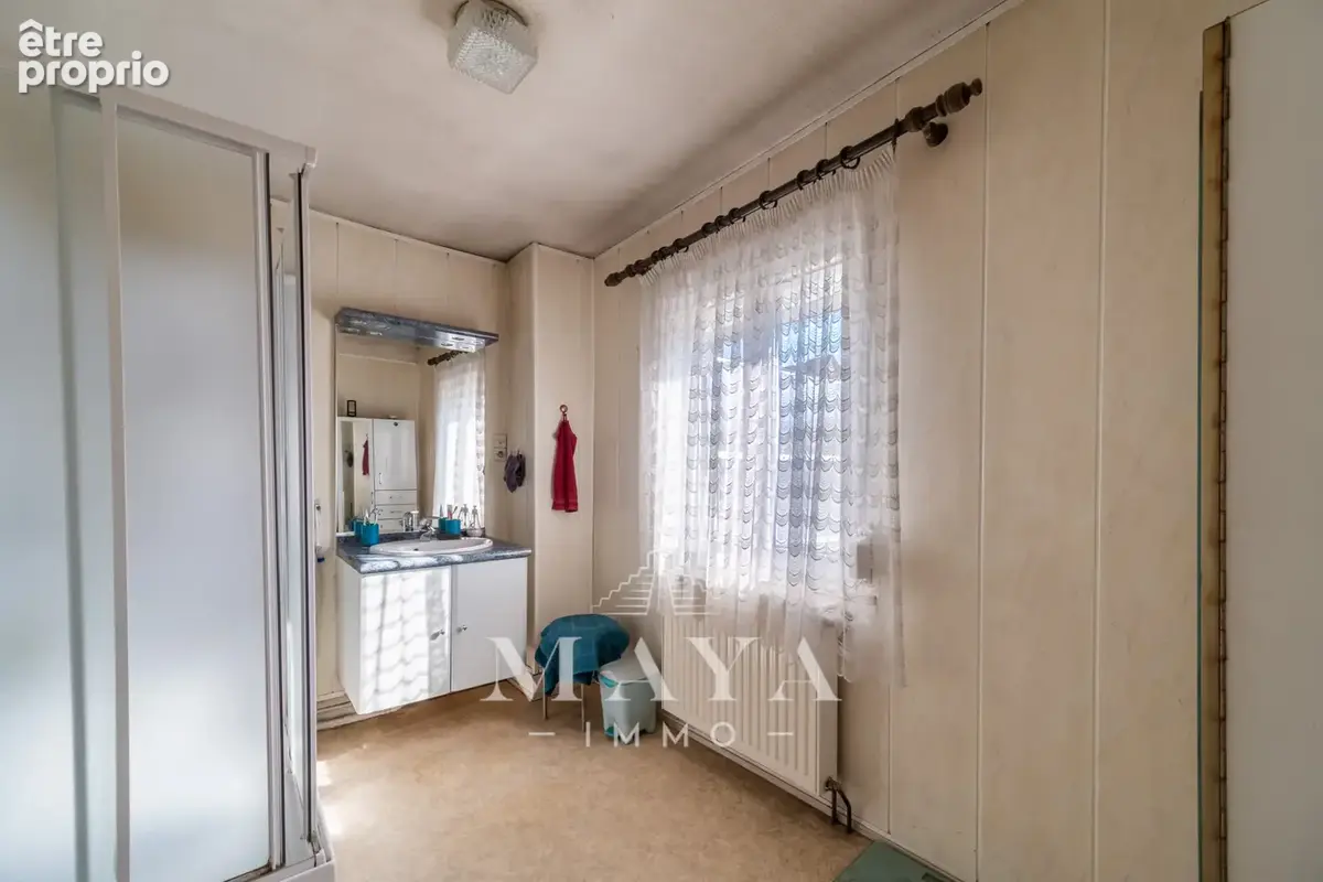DURMENACH, Maison de village de 304m2 - photo 10