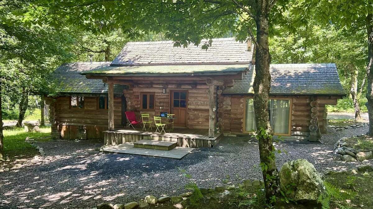 Maison à MONCEAUX-SUR-DORDOGNE