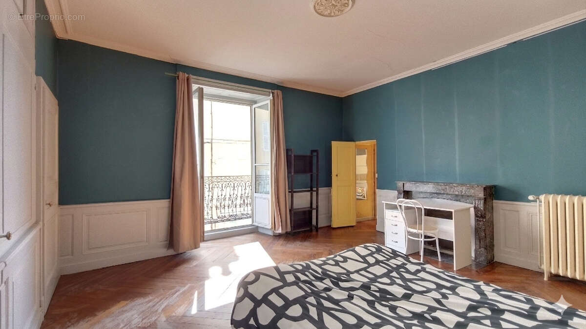 Appartement à GRAY