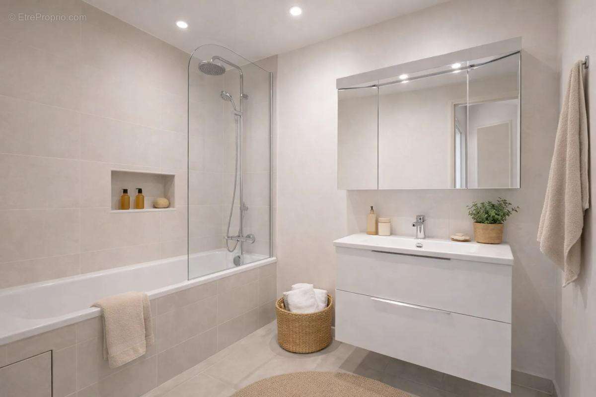 Appartement à PARIS-18E