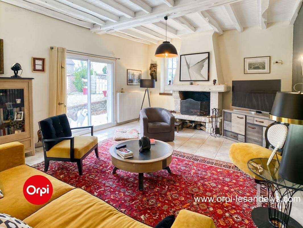 Maison à SAINT-CLAIR-SUR-EPTE