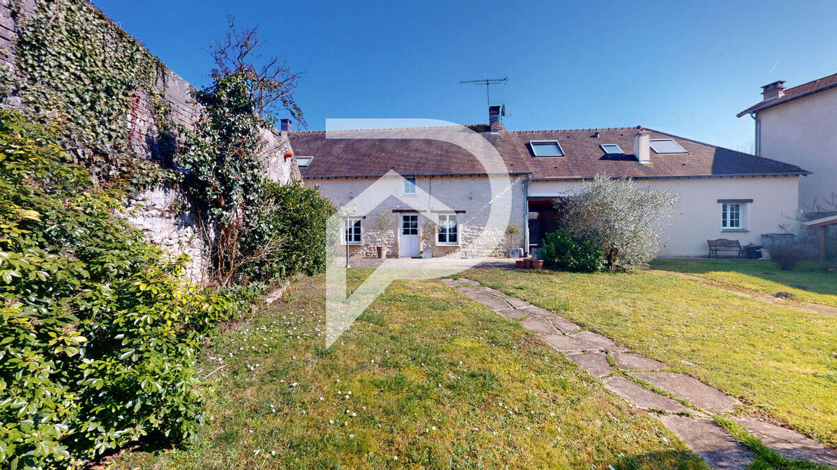 Maison à LA FERTE-ALAIS