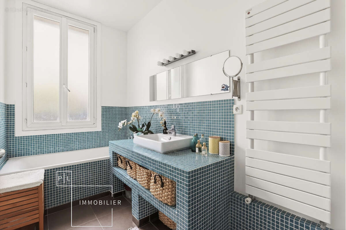 Photo 7 - Appartement à ASNIERES-SUR-SEINE
