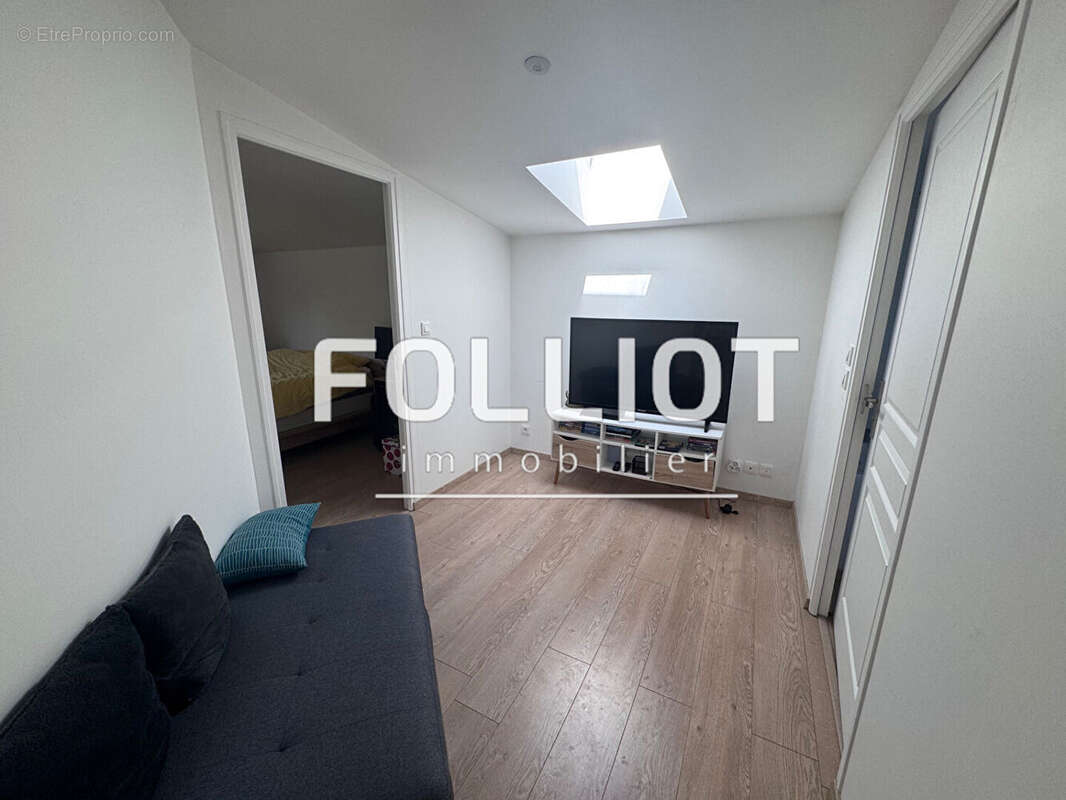 Entre mer & terre, maison spacieuse à vendre à Gratot avec vie de plain pied - Un véritable havre de paix ! - photo 8