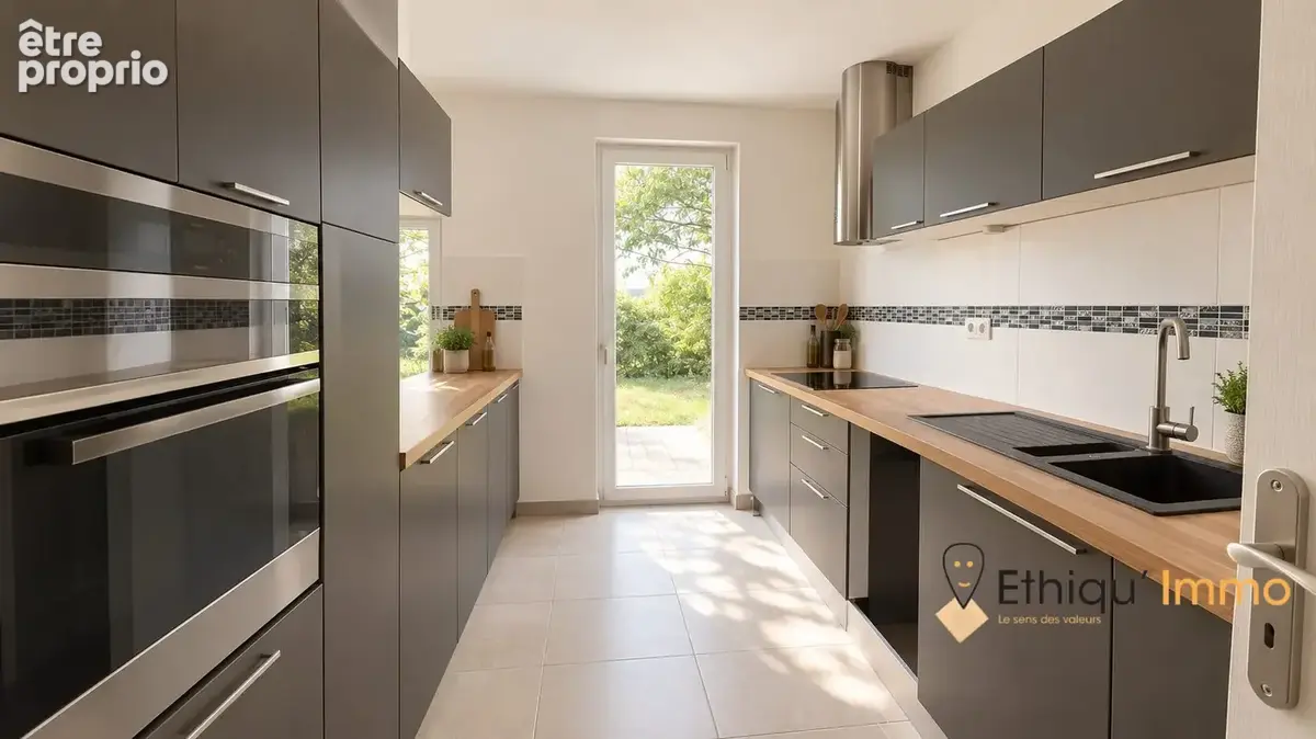 Appartement 4 pièces 84 m² à vendre à Strasbourg (67100) - photo 2