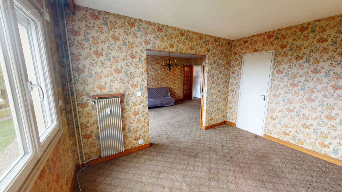 Appartement à MAINVILLIERS