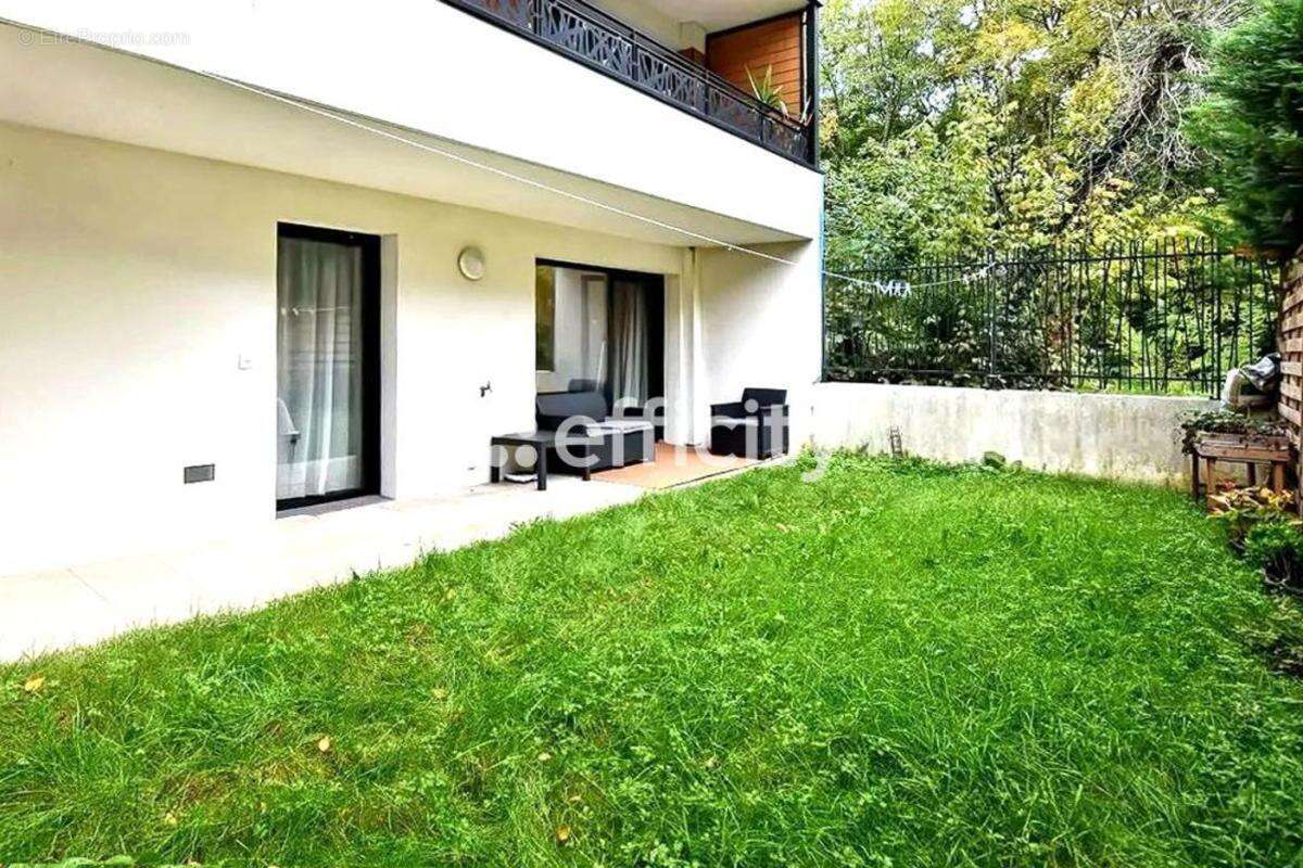 Appartement à LIMEIL-BREVANNES