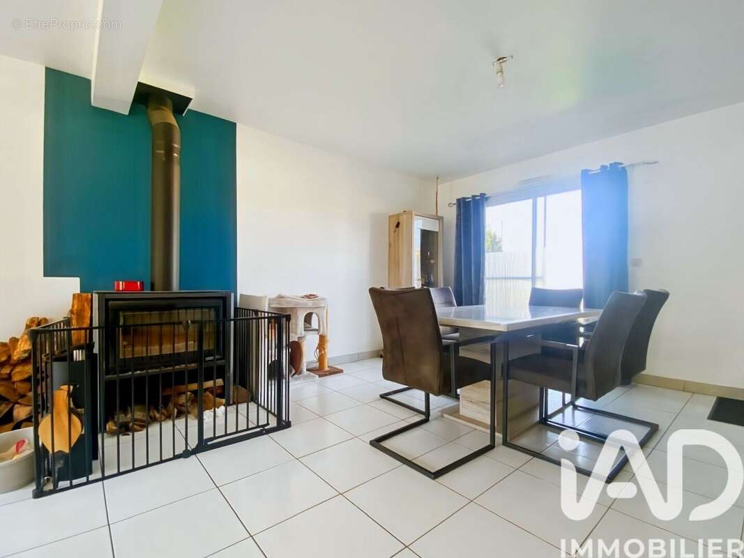 Photo 3 - Maison à ERCE-EN-LAMEE