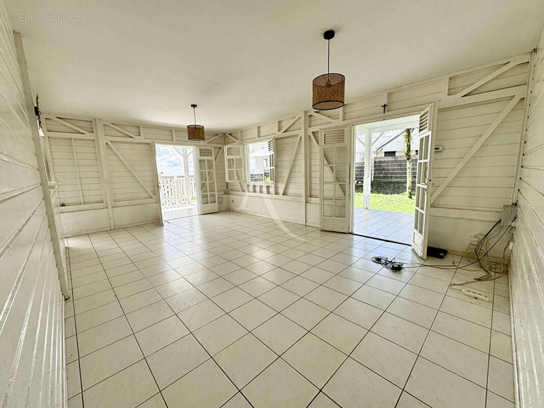 Maison à SAINT-JOSEPH