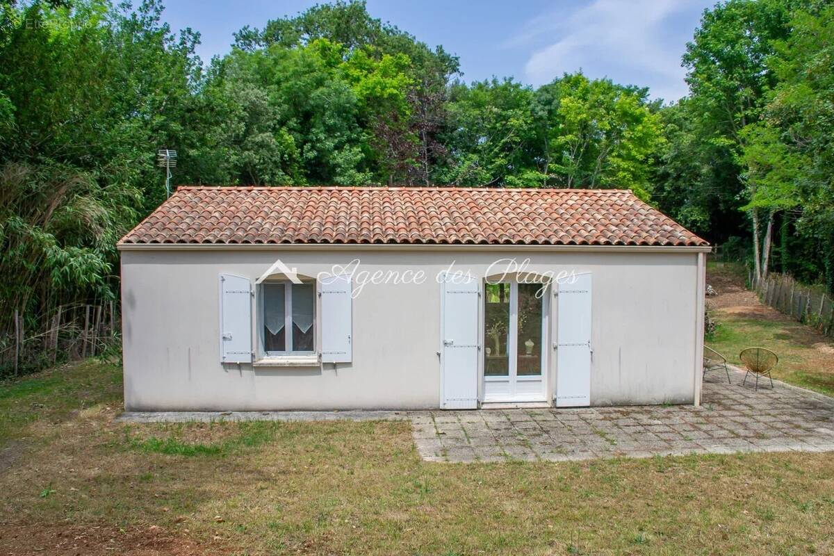 Maison à MESCHERS-SUR-GIRONDE