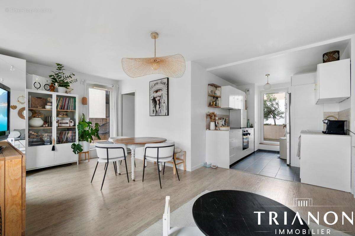 Appartement à LE CHESNAY