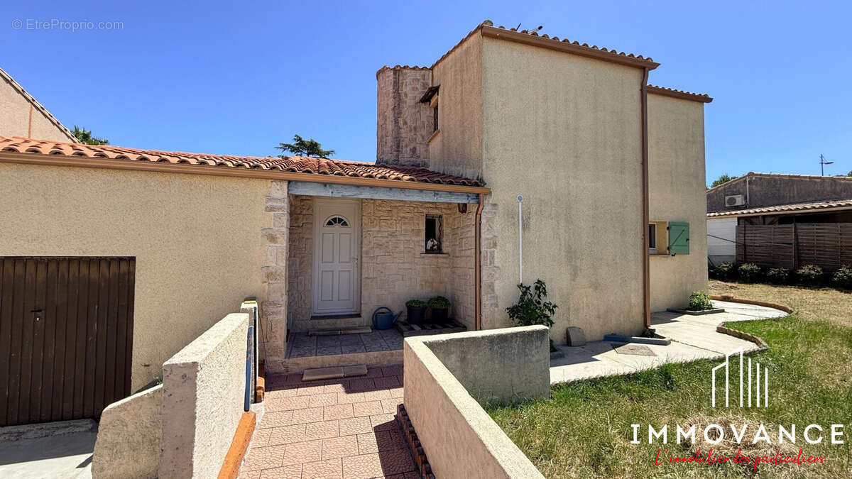 Maison 85 m² à Saint-Aunes  - photo 4