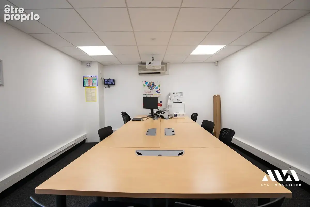 Local commercial 207m2 - Nancy - photo 11
