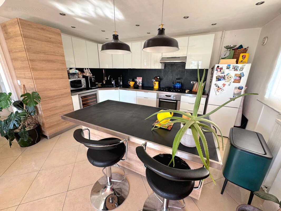 Appartement à MARSEILLE-10E