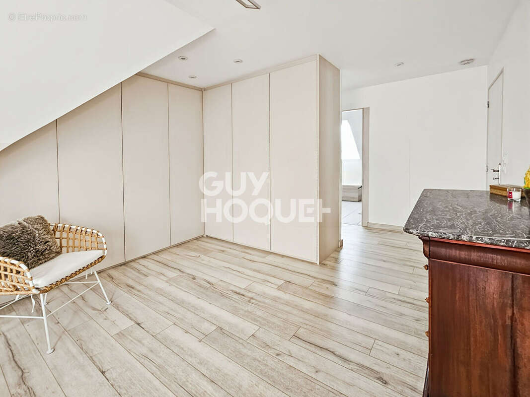 Maison à FONTENAY-TRESIGNY