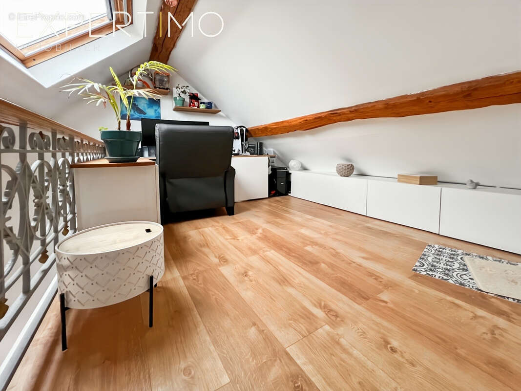 Appartement à BOISSY-SOUS-SAINT-YON