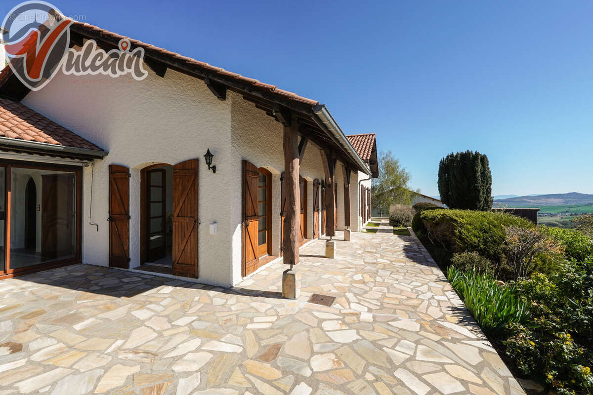 Maison à LE CREST