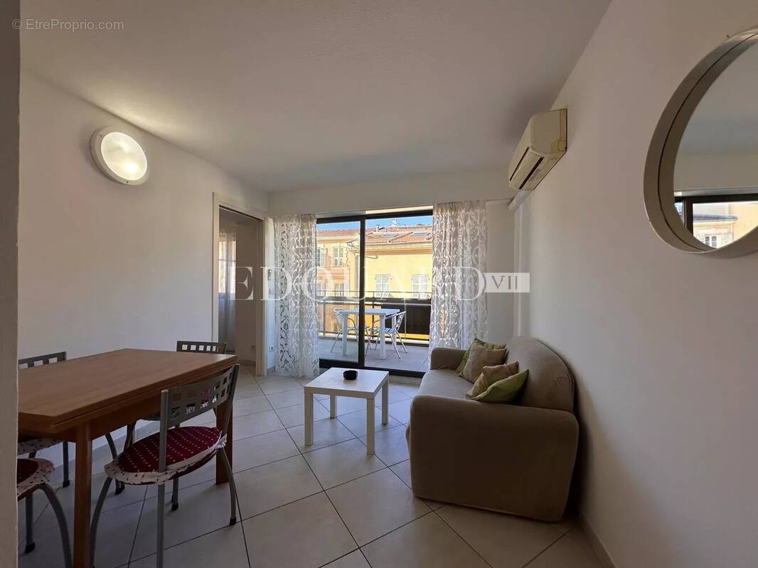 Appartement à MENTON