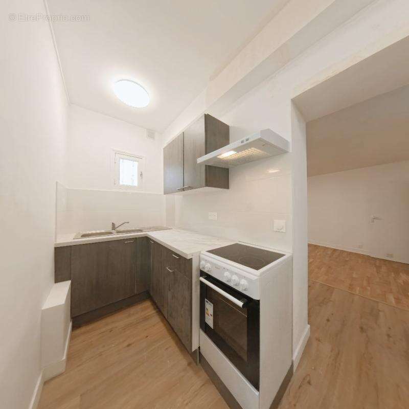 Appartement à FONTENAY-SOUS-BOIS