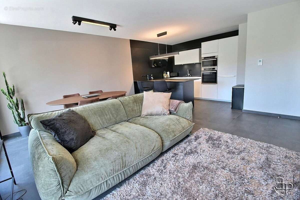 Appartement - photo 2
