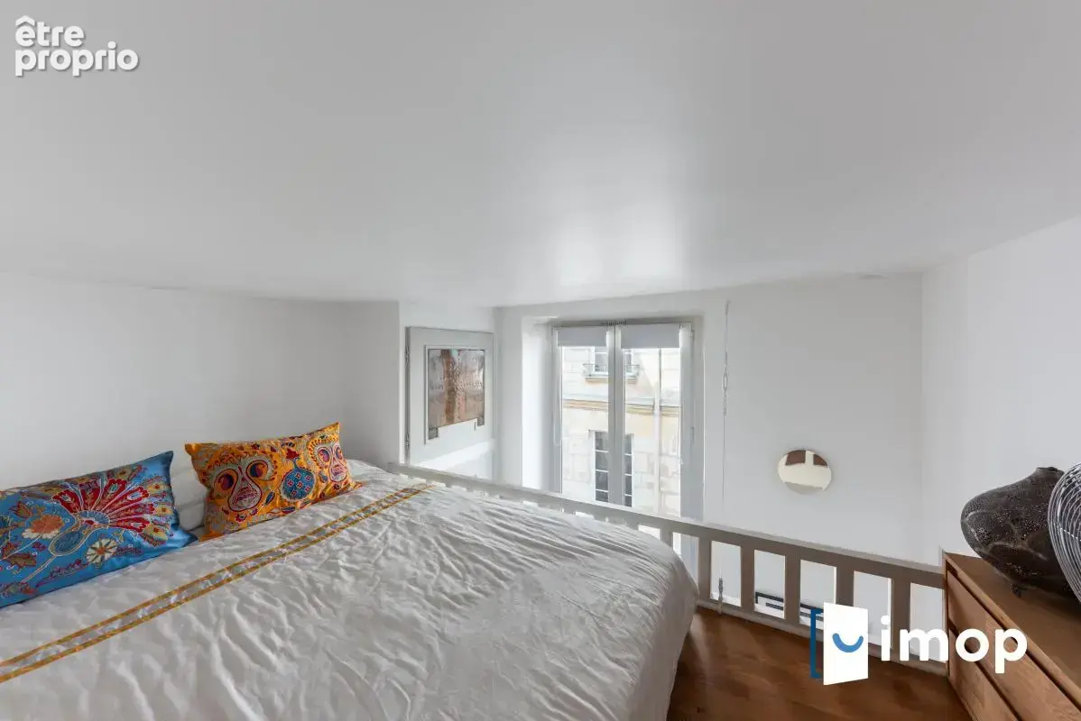 Idéalement placé. Ambiance contemporaine avec charme de l'ancien - photo 13