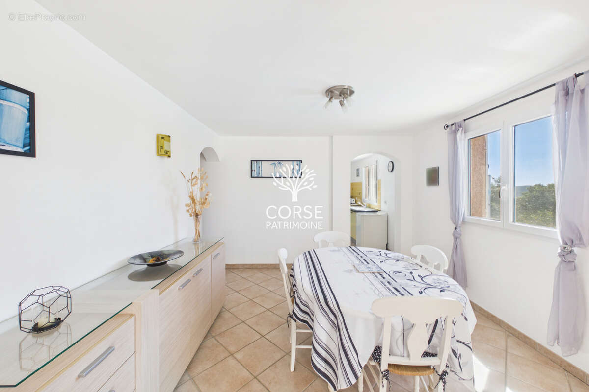 Maison à PORTO-VECCHIO