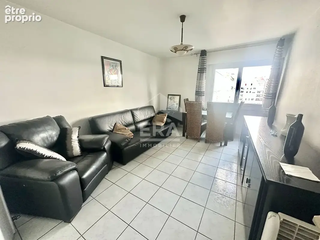 Photo Appartement à Creteil au prix de 185 000€