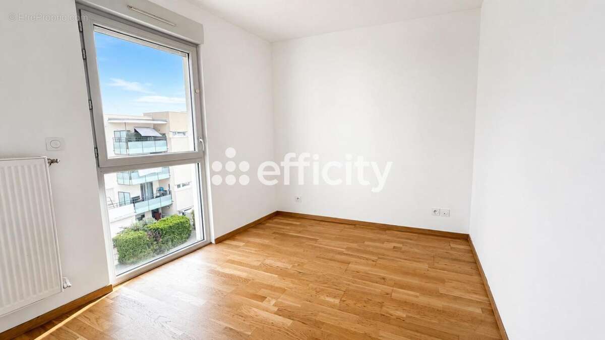 Appartement à MIONS