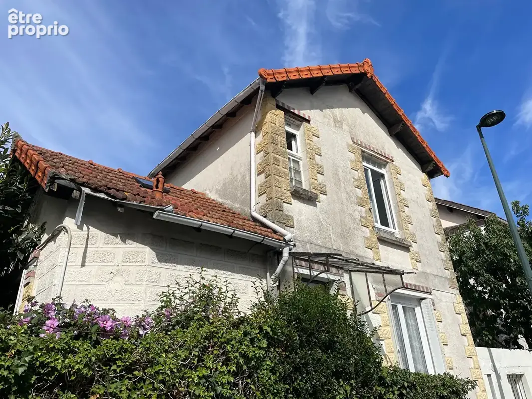 Maison des années 30 avec travaux, dans le quartier privilégié du Jardin Parisien. - photo 4