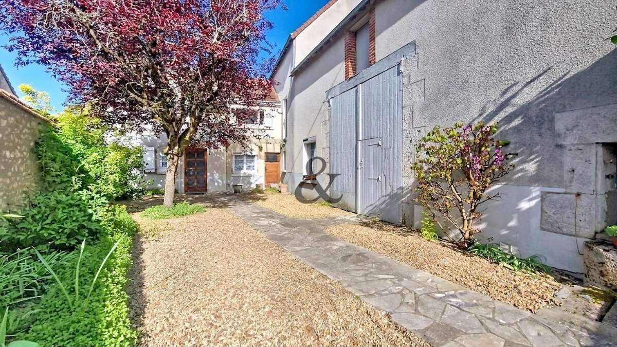 Maison 126 m² à Blois  - photo 2
