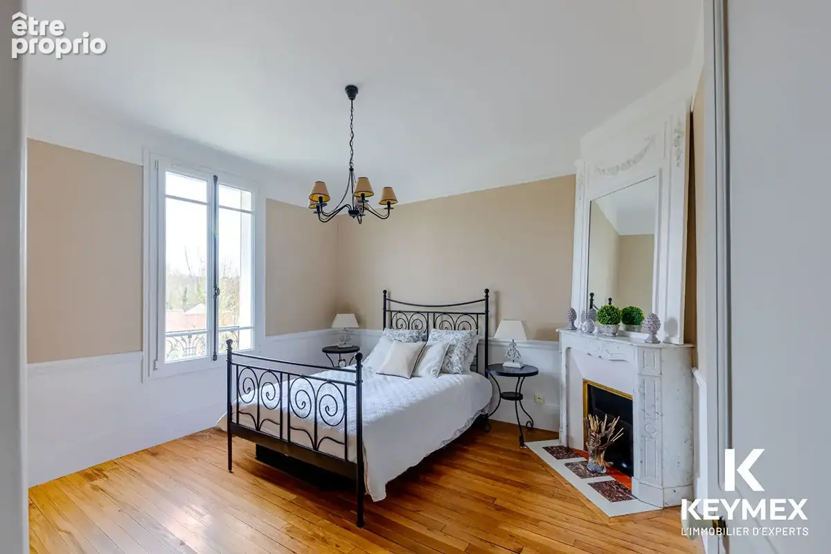 A10 mn d'Osny Pontoise ,d'Auvers sur Oise, maison à  Courcelles/Viosne 275 M² Utile,11piéces,9 chambres,garage ,sur terrain de 6 - photo 10