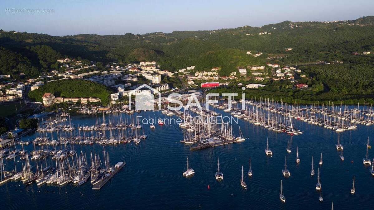 Photo 1 - Appartement à LE MARIN