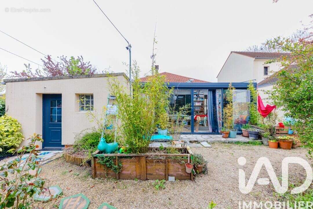 Photo 2 - Maison à L'ISLE-ADAM