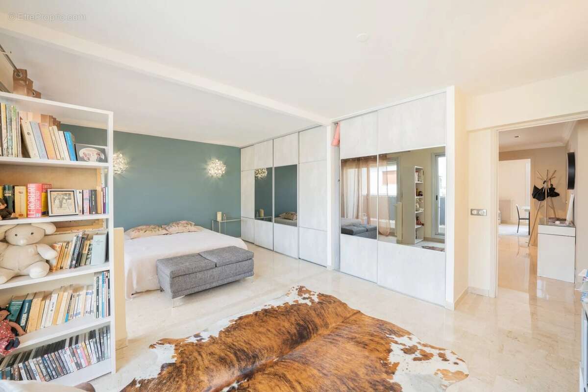 superbe 2 pièces 84m2 + terrasse 28m2 - photo 14