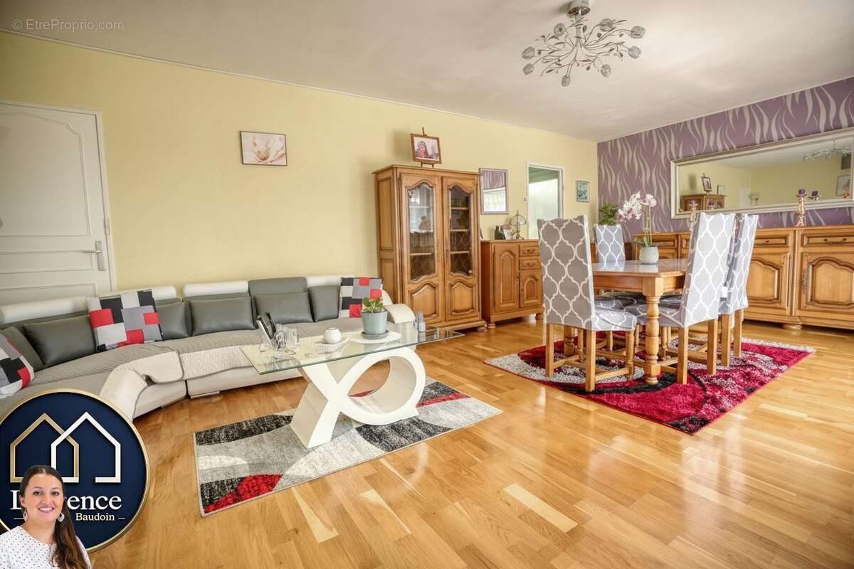 Maison 124 m² à Nogent-Le-Roi  - photo 2