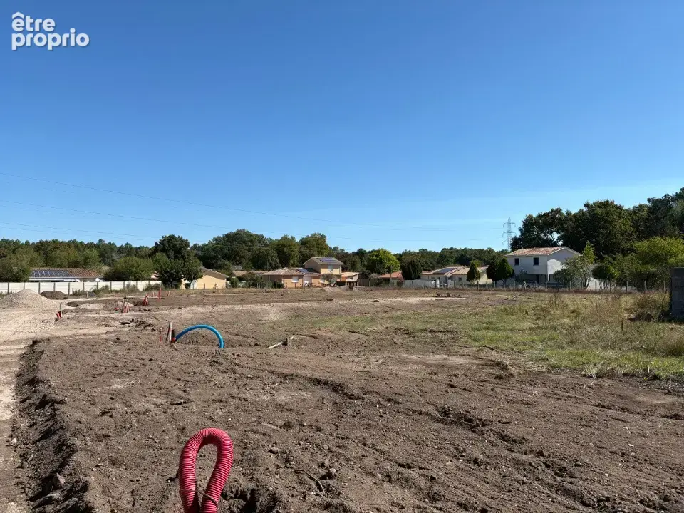 Terrain à MIOS