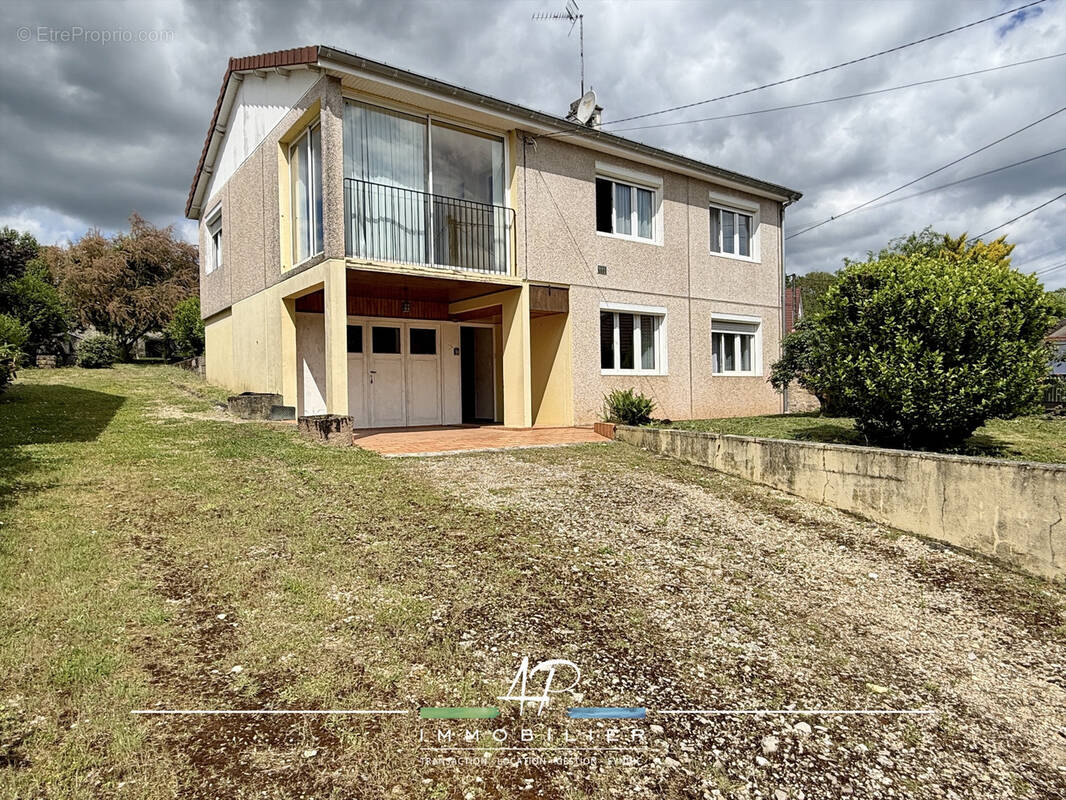 Maison à SPOY
