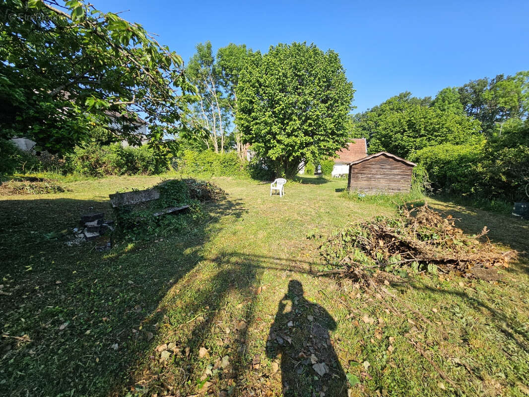 Terrain à VILLEMOISSON-SUR-ORGE