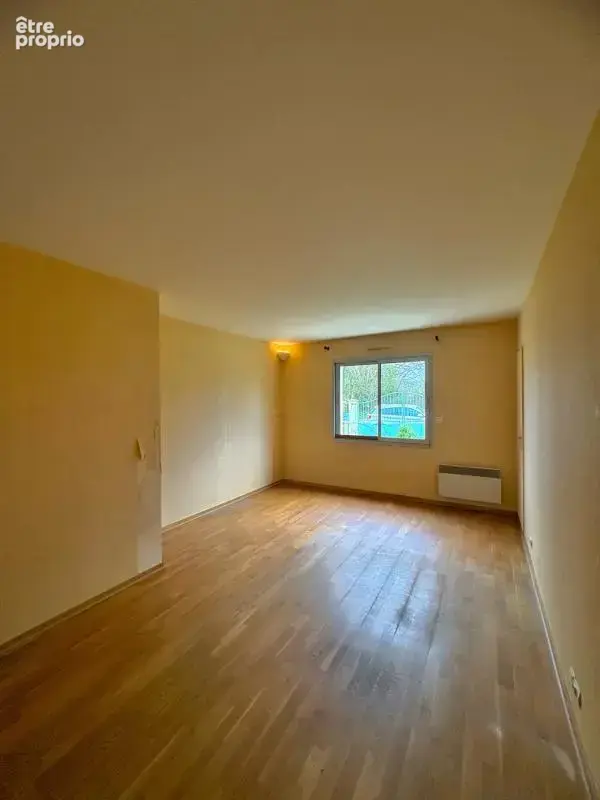 Maison Familiale avec Trois belles chambres et deux garages - photo 14