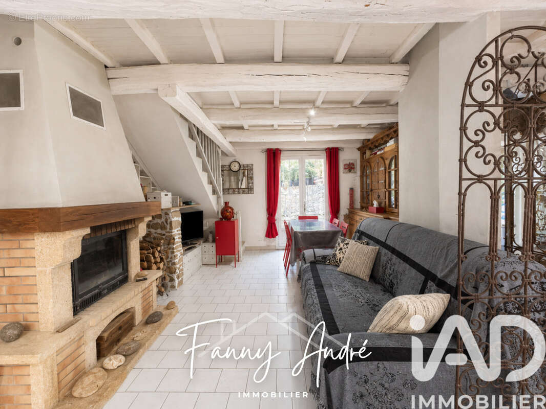 Photo 5 - Maison à LE CASTELLET