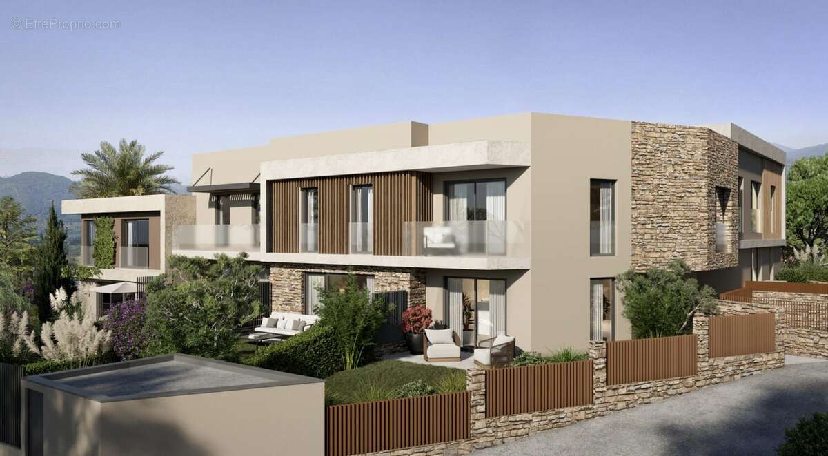 Maison à SAINT-RAPHAEL