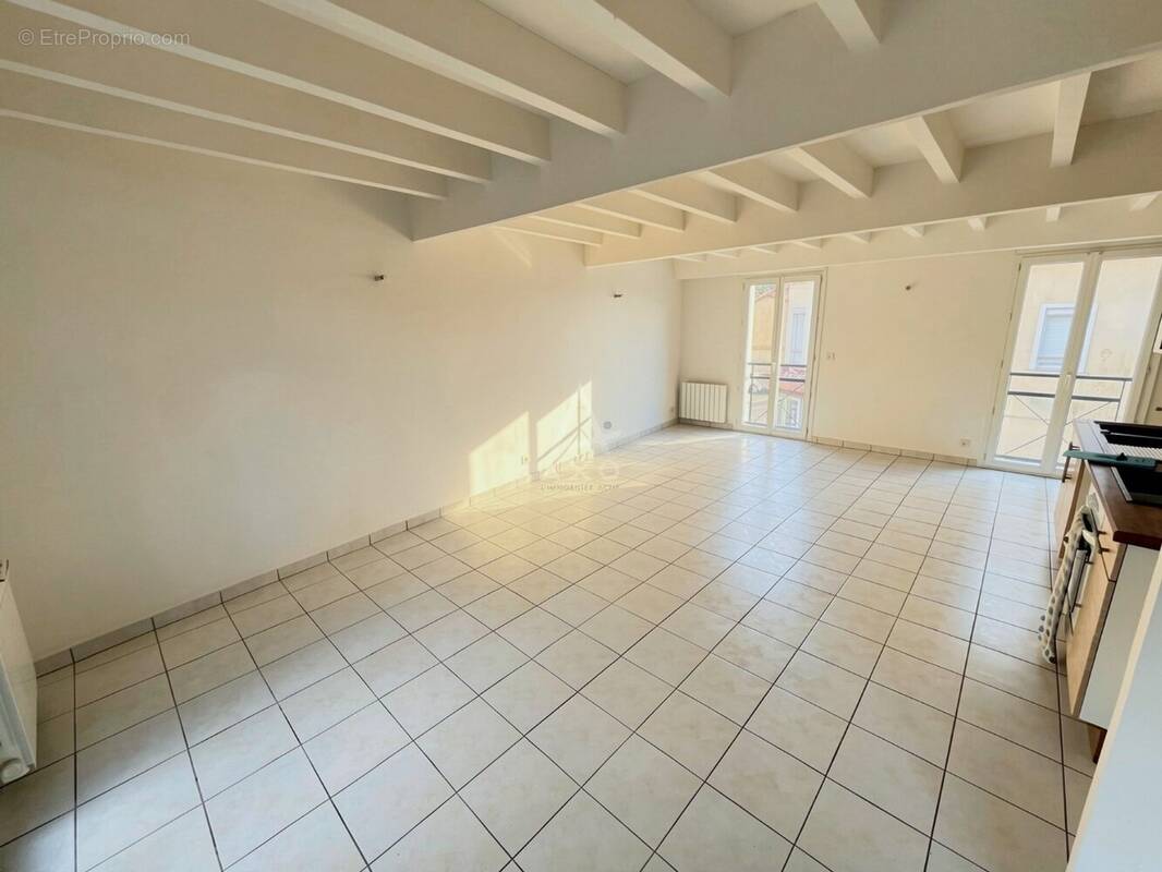 Appartement à LES BROUZILS