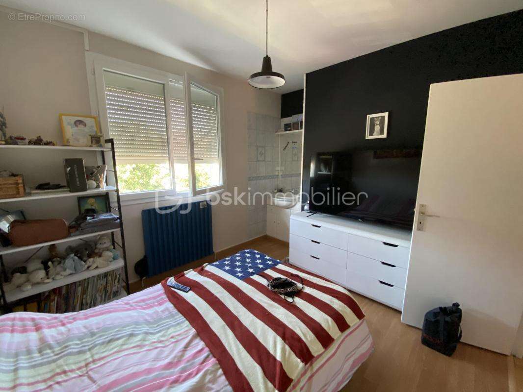 Maison  avec piscine à vendre : Profitez de l'évasion en ville ! - photo 18